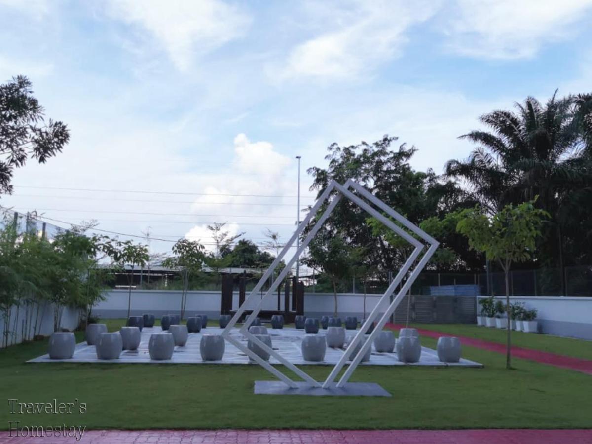 Traveler's homestay 旅人窝@ The Venus Sitiawan Kampong Lumut Kiri 外观 照片