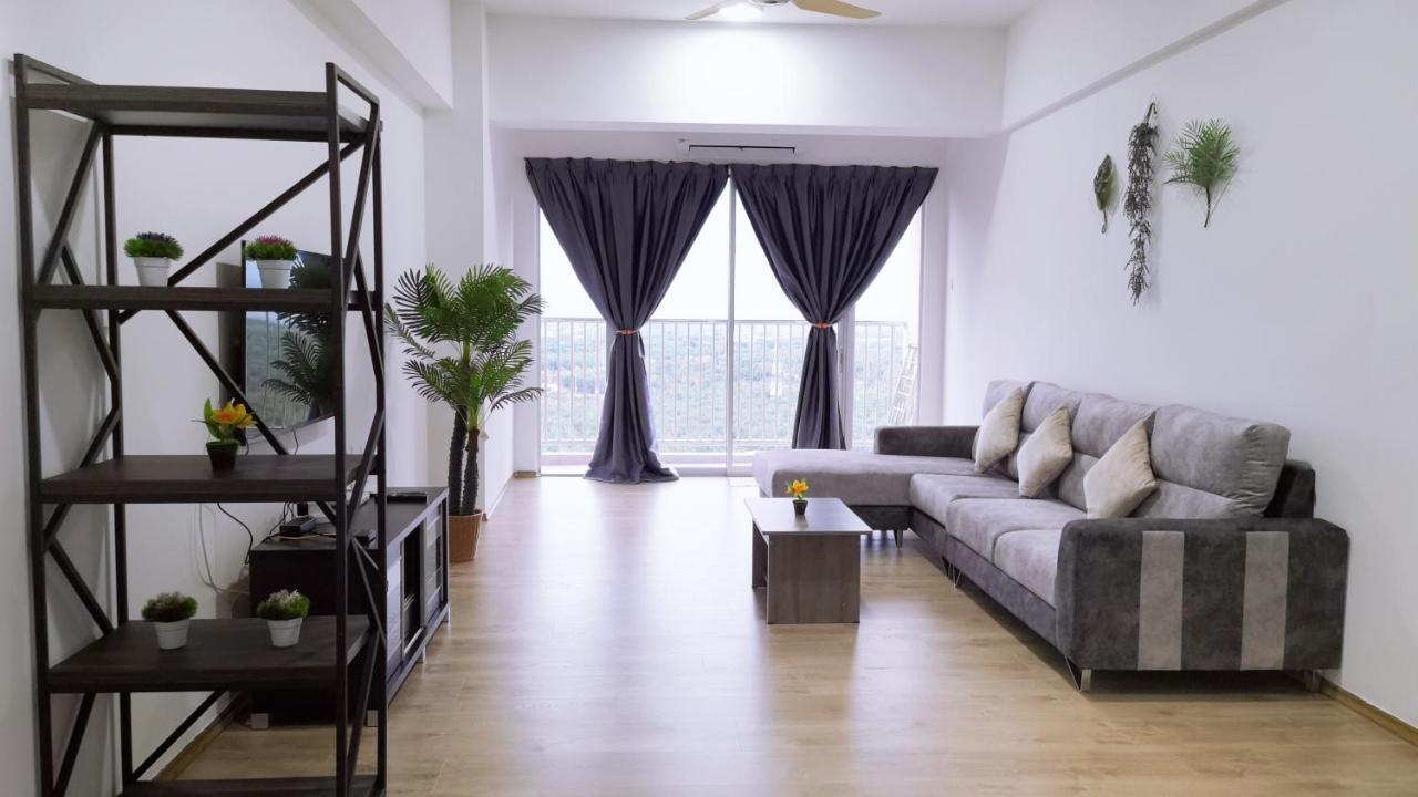 Traveler's homestay 旅人窝@ The Venus Sitiawan Kampong Lumut Kiri 外观 照片