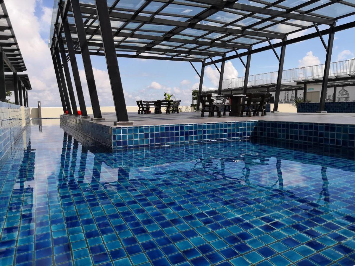 Traveler's homestay 旅人窝@ The Venus Sitiawan Kampong Lumut Kiri 外观 照片